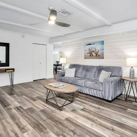 Elevated 1152 - Serene Family Friendly 4 Bed Pool Home マルコ・アイランド エクステリア 写真