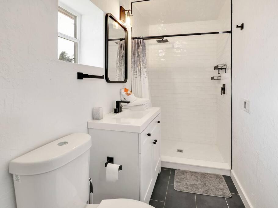 Elevated 1152 - Serene Family Friendly 4 Bed Pool Home マルコ・アイランド エクステリア 写真
